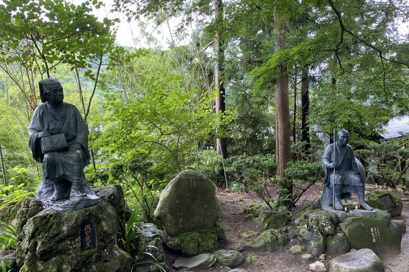 Statues of the poets Basho and Sora and the poetry monument