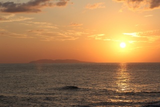 日本海の夕日（）