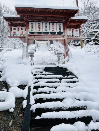 蔵王温泉・酢川神社（Sukawa Shrine in Zao Onsen）