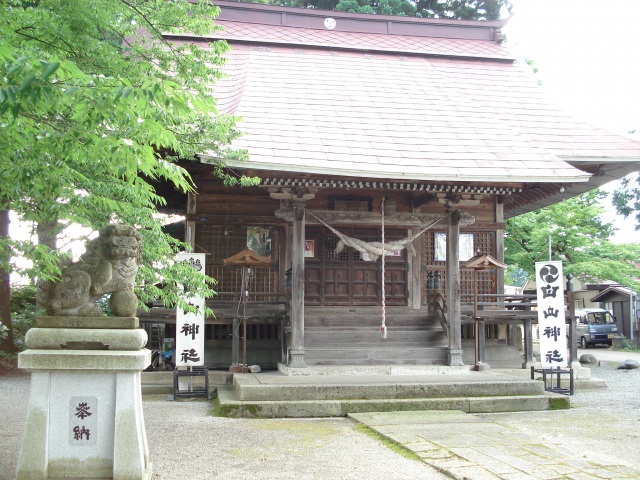 白山神社（長井市）