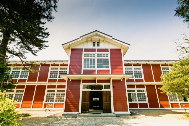 旧長井小学校第一校舎