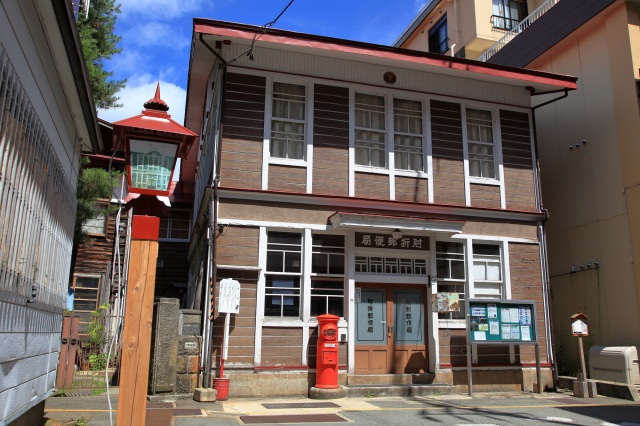 旧郵便局舎