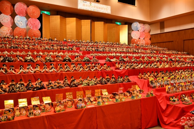 段々ロングな雛まつり