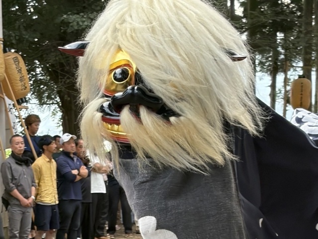 獅子舞(五十川 蘊安神社例祭)