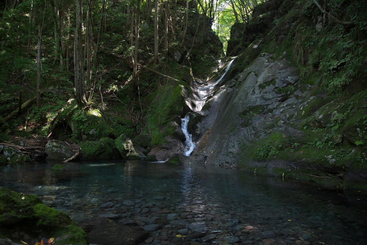 蔭の滝 観光スポット やまがたへの旅 山形県の公式観光 旅行情報サイト