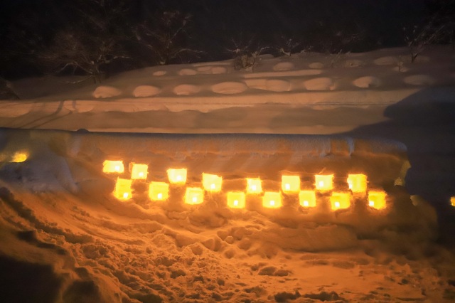 豪雪の壁の雪回廊