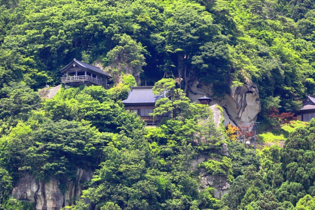 松尾芭蕉造訪的名剎 山寺
